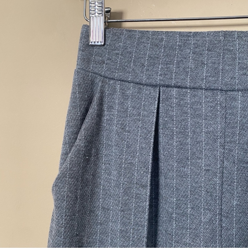 H&M Gray Pinstripe Knit Trousers Pants - Picture 5 of 8